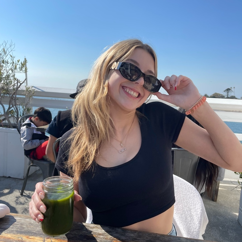 Meet your Posher, Savannah